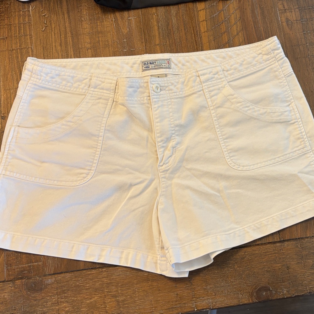 Old Navy Women's White Shorts